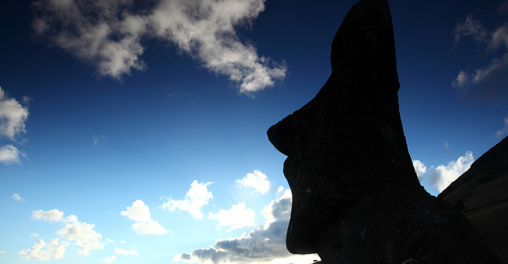 Libro Rapa Nui di Luca Bracali