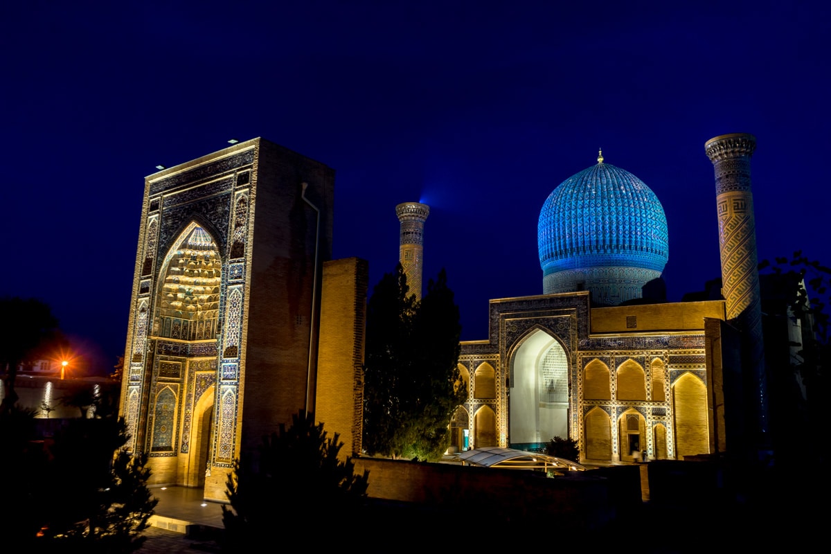 Amir-Temur-Night – Uzbekistan