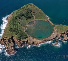 Foto di Luca Bracali realizzata con drone alle isole Azzorre